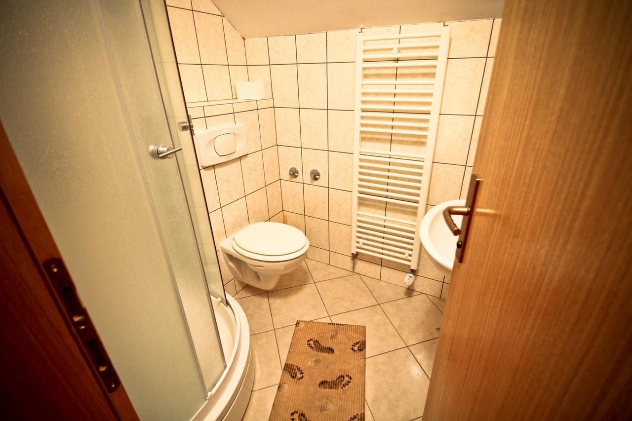 Kod Ribica Bed & Breakfast Jasenovac Exterior foto